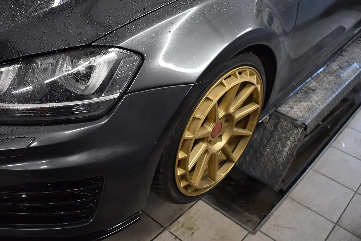 Stoßfänger gerissen